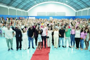 Prefeitura de Araruna realiza Festa das Mães com emoção, homenagens e participação de centenas de mulheres