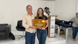 Prefeitura entrega novos kits e reforça valorização dos ACS e ACE