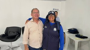 Prefeitura entrega novos kits e reforça valorização dos ACS e ACE