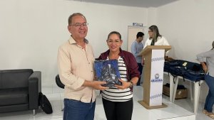 Prefeitura entrega novos kits e reforça valorização dos ACS e ACE