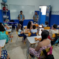 Agentes de endemias realizam ação de prevenção das arboviroses nas escolas municipais