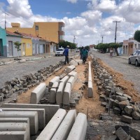 Governo inicia obras da Pracinha e Canteiro Central da Avenida Semeão Leal