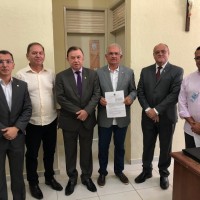 Prefeitura de Araruna, Corregedoria Geral de Justiça da Paraíba e cartório assinam termo para a execução de ações referentes a Regularização Fundiária