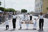 Araruna realiza Desfile Cívico-Militar e Escolar 2025 com sucesso