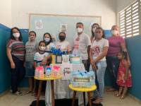 Escolas da rede municipal de ensino comemoram o Dia do Professor