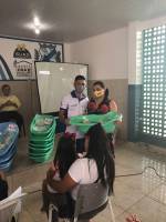 Gestantes atendidas pelo programa Criança Feliz de Araruna recebem kits de enxoval