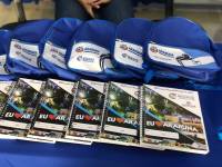 Prefeitura entrega uniformes e material escolar para alunos