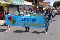 Caminhada celebra o Setembro Verde, de luta pelos direitos das pessoas com deficiência