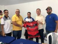 Prefeito Vital Costa realiza entrega de padrões completos para todos os times do Campeonato Municipal de Futsal e Futebol de Campo 2023