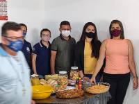 Escolas da rede municipal de ensino comemoram o Dia do Professor