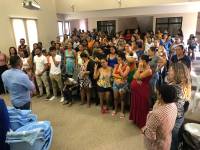 Prefeitura de Araruna entrega kits de enxovais e fortalece proteção social às famílias