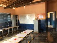 Prefeito Vital Costa se reúne com as mães dos alunos da Creche do Macapá que passará por reforma 