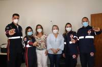 Prefeitura começa a vacinar os profissionais da saúde contra o coronavírus