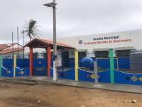 Prefeito Vital Costa entrega creche totalmente reformada na comunidade do Macapá