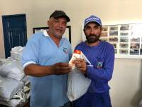 Prefeito Vital Costa entrega novos kits de EPI para os trabalhadores da limpeza urbana