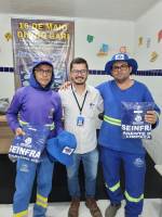 Prefeitura entrega Kits de EPI‘s para Agentes de Limpeza Pública
