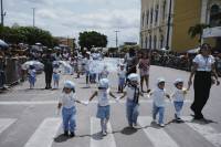 Araruna realiza Desfile Cívico-Militar e Escolar 2025 com sucesso