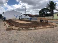 Tem início a Construção da quadra de esportes na Travessa Perilo de Oliveira