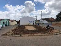 Tem início a Construção da quadra de esportes na Travessa Perilo de Oliveira