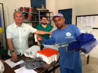 Prefeito Vital Costa entrega novos kits de EPI para os trabalhadores da limpeza urbana