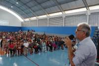 Em festa de Confraternização do Programa Bolsa Cidadã, prefeito Vital Costa anuncia aumento do benefício para R$ 150