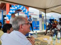 Prefeito Vital Costa entrega creche totalmente reformada na comunidade do Macapá