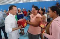 Em festa de Confraternização do Programa Bolsa Cidadã, prefeito Vital Costa anuncia aumento do benefício para R$ 150