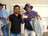 Prefeito Vital Costa entrega novos kits de EPI para os trabalhadores da limpeza urbana