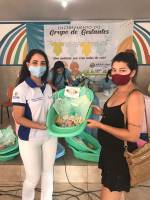 Gestantes atendidas pelo programa Criança Feliz de Araruna recebem kits de enxoval