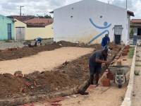 Tem início a Construção da quadra de esportes na Travessa Perilo de Oliveira