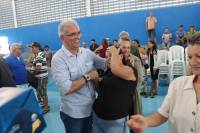 Em festa de Confraternização do Programa Bolsa Cidadã, prefeito Vital Costa anuncia aumento do benefício para R$ 150