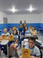 Agentes de endemias realizam ação de prevenção das arboviroses nas escolas municipais