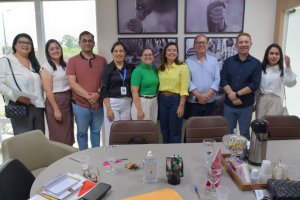 Prefeito Availdo Azevedo assina convênio com Estado e Instituto Casa Azul para ampliar atendimento a autistas em Araruna