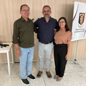 Prefeito Availdo Azevedo e primeira-dama Gilsa Azevedo participam de capacitação do TCE-PB sobre Primeira Infância em Campina Grande